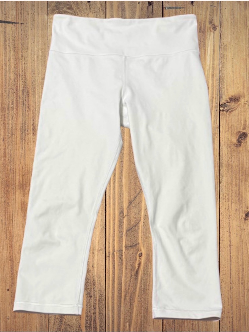 Athleta Elation Capri Leggings White Sz M